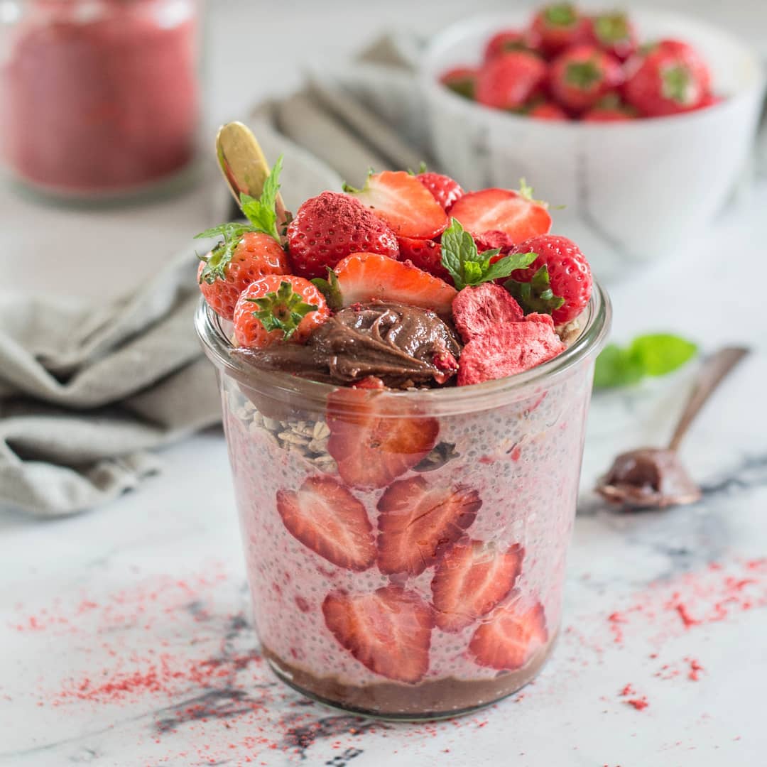 Strawberry Chia Pudding with Peanutella