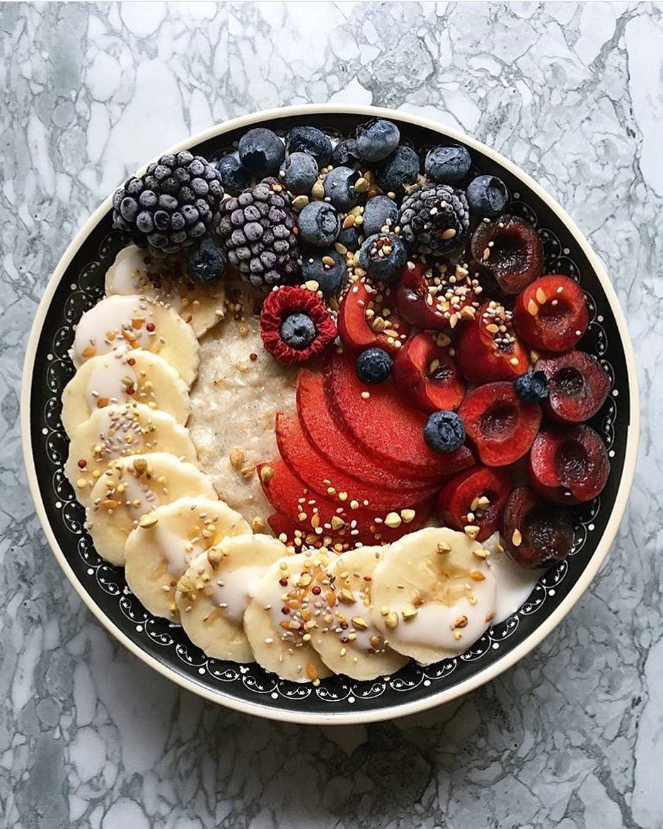 Healthy Zucchini Oatmeal with Banana and Spices