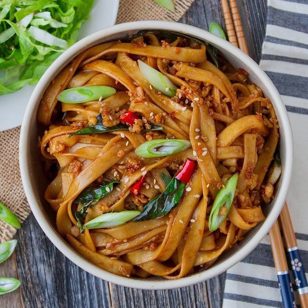 Spicy Basil Noodles with Tofu