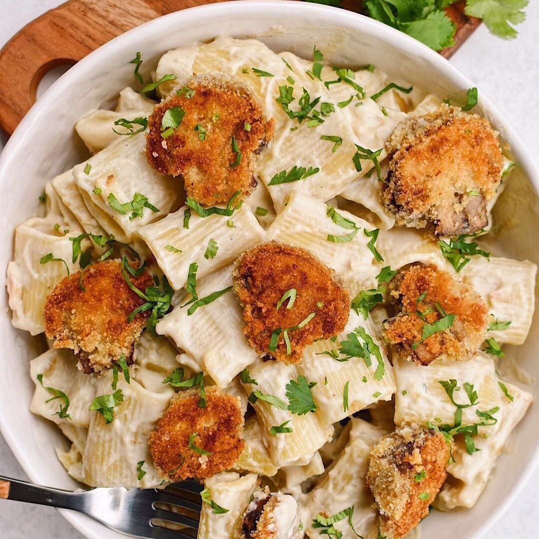 Crispy Mushroom Vegan Alfredo Pasta