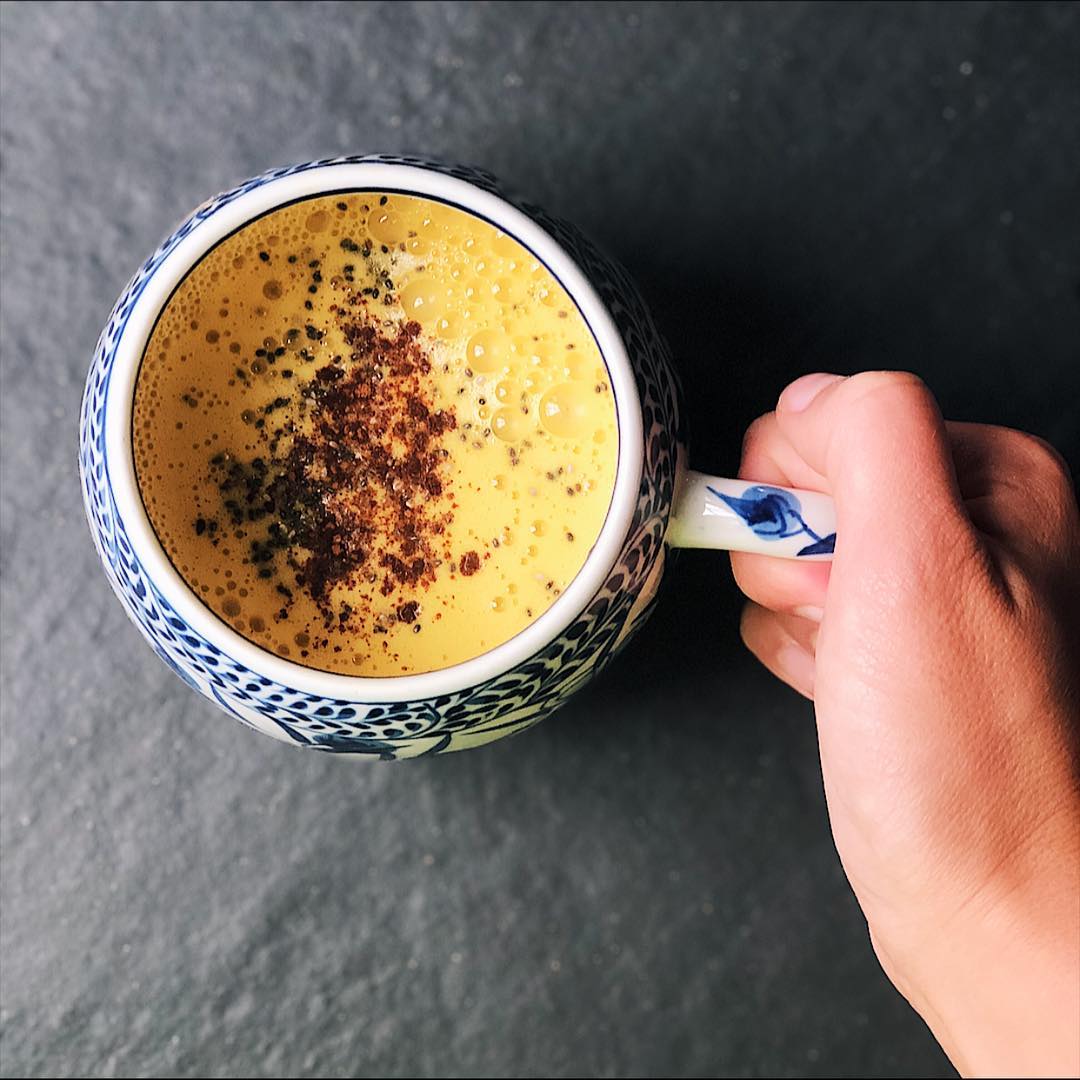 Warm Turmeric Ginger Spice Latte Drink