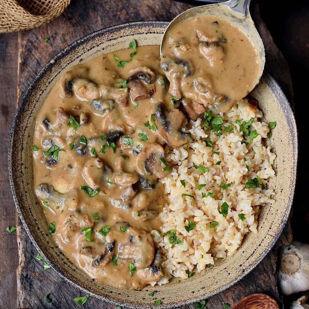 Creamy Vegan Mushroom Stroganoff