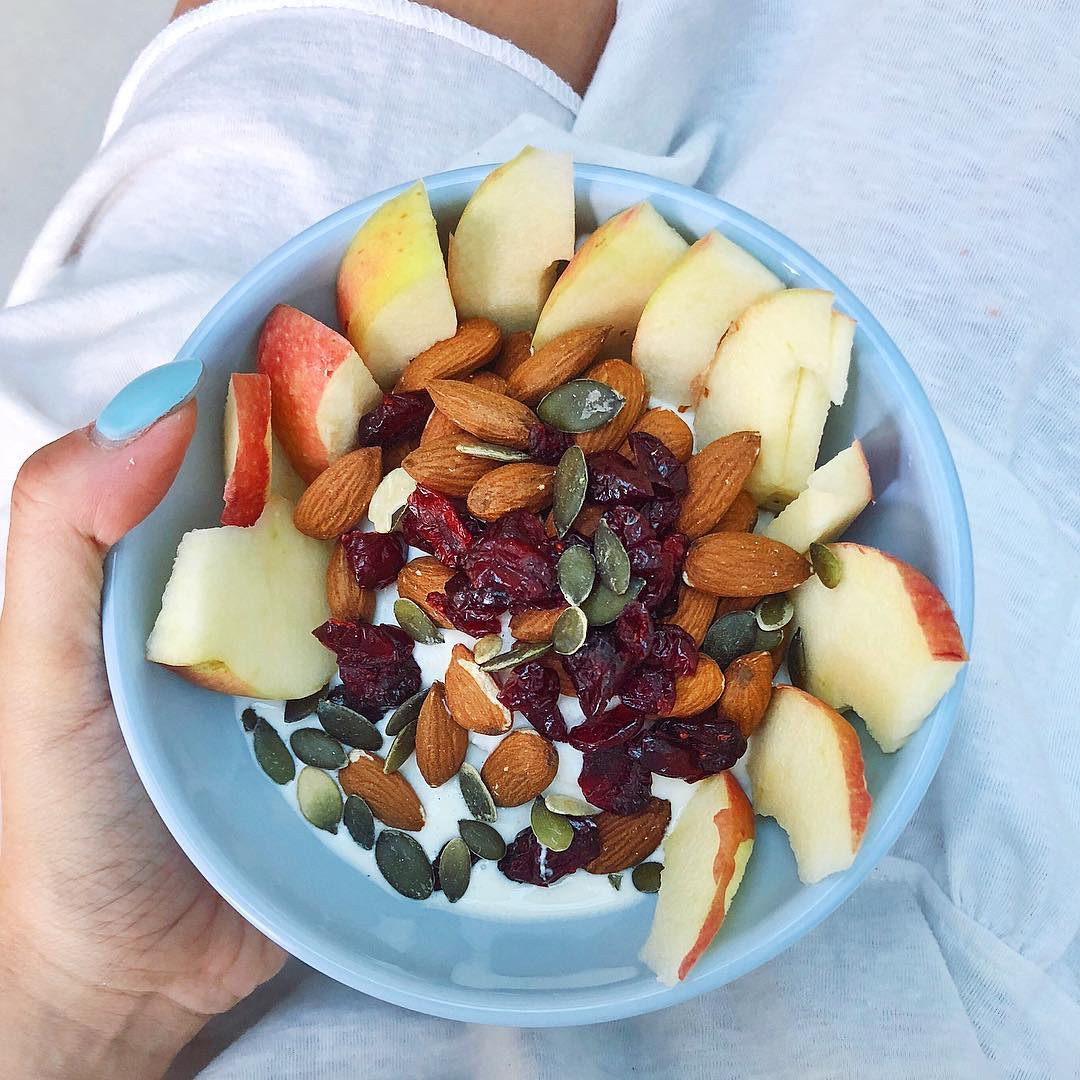 Summer Greek Yogurt Breakfast Bowl