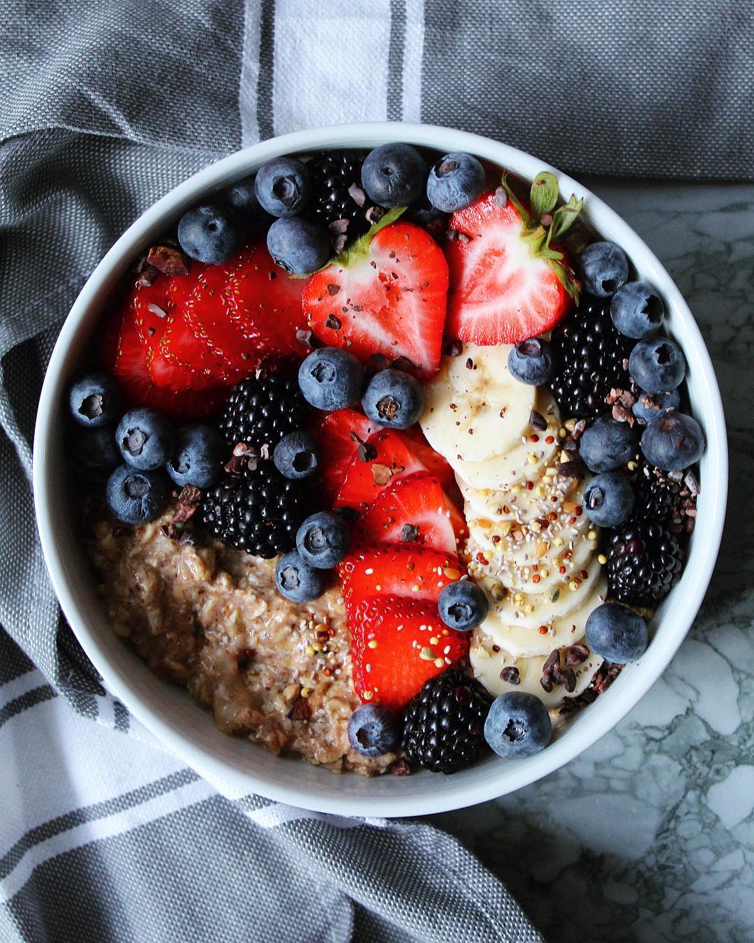 Maca Cinnamon Overnight Oats Bowl