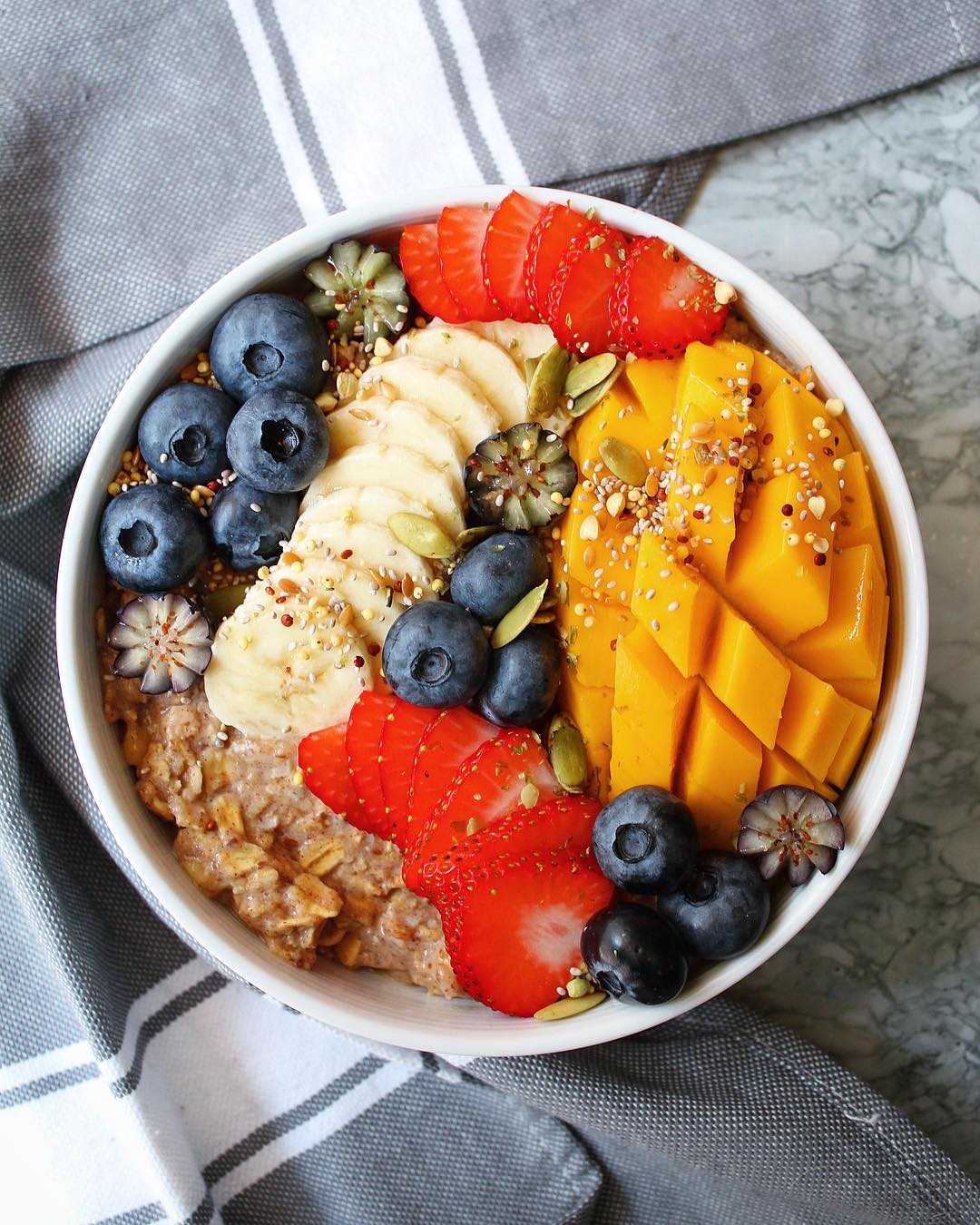 Mulberry Cinnamon Oats