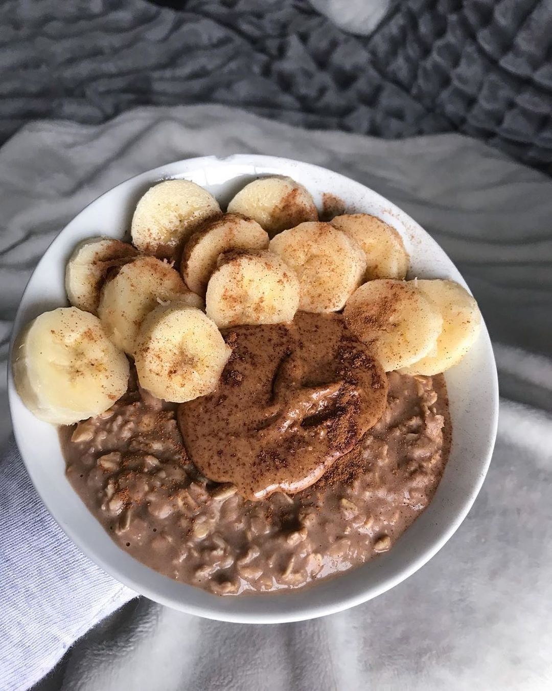 Healthy Morning Oat Bowl