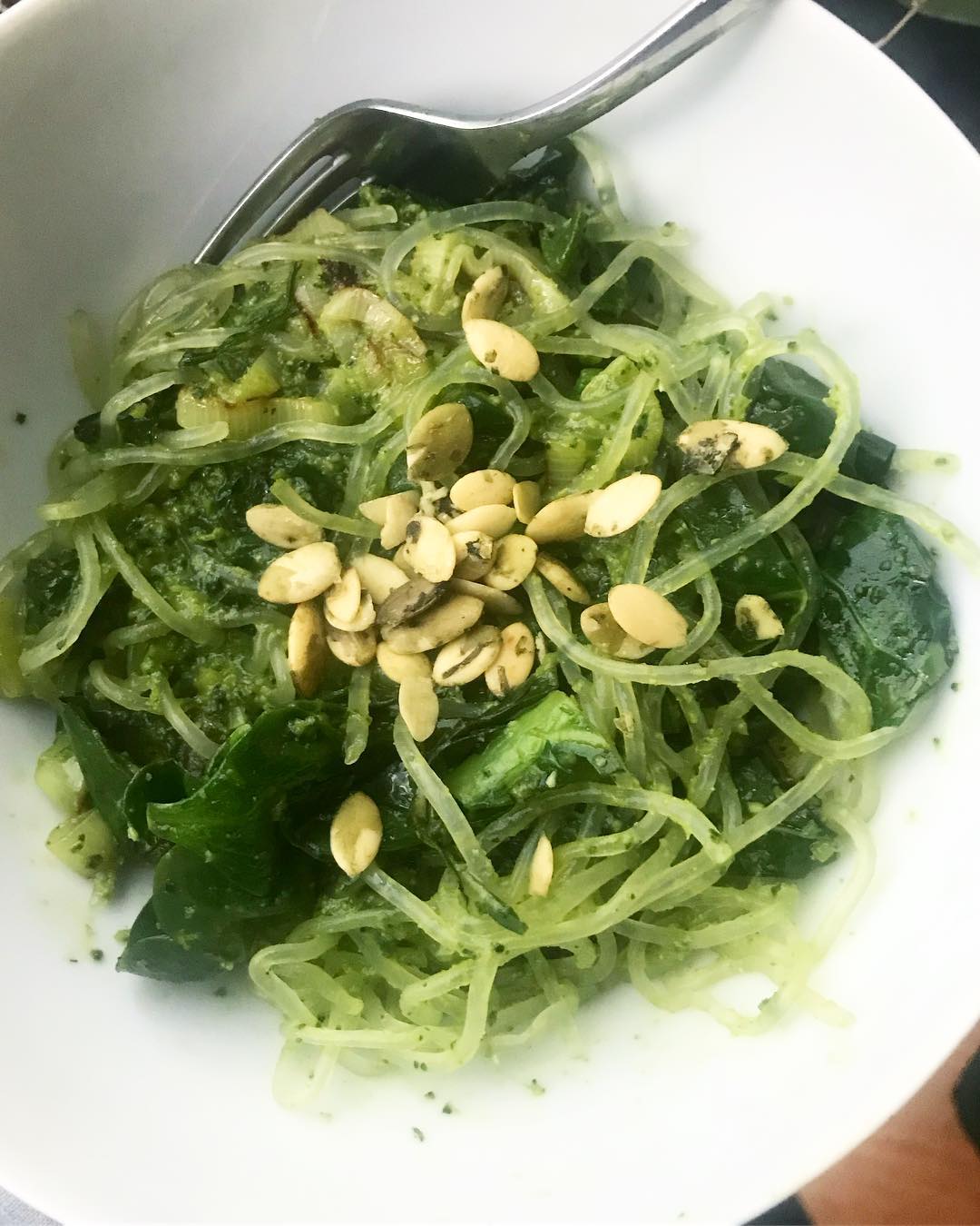 Kelp Noodles with Spinach Pesto