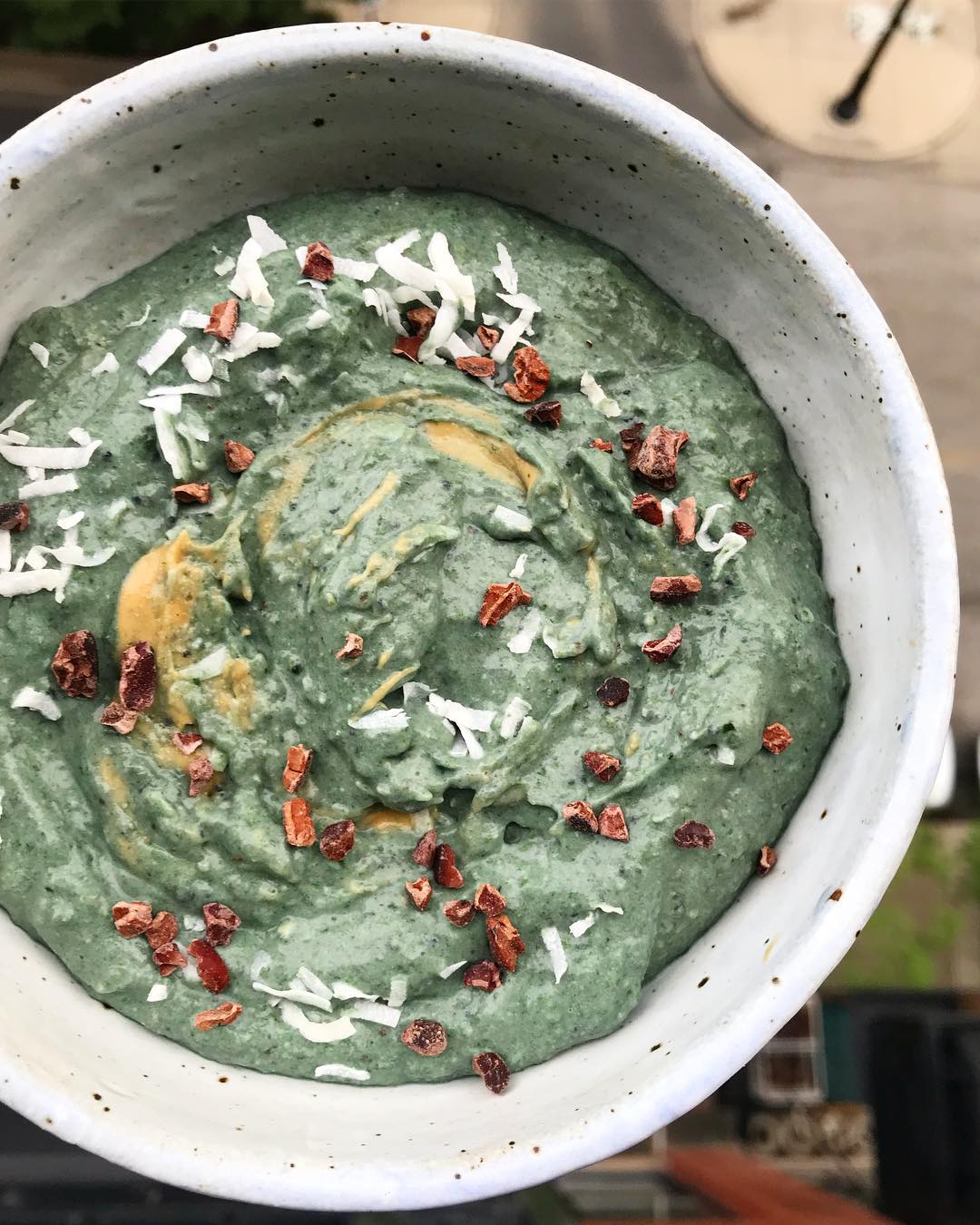 Frozen Avocado and Greens Smoothie Bowl