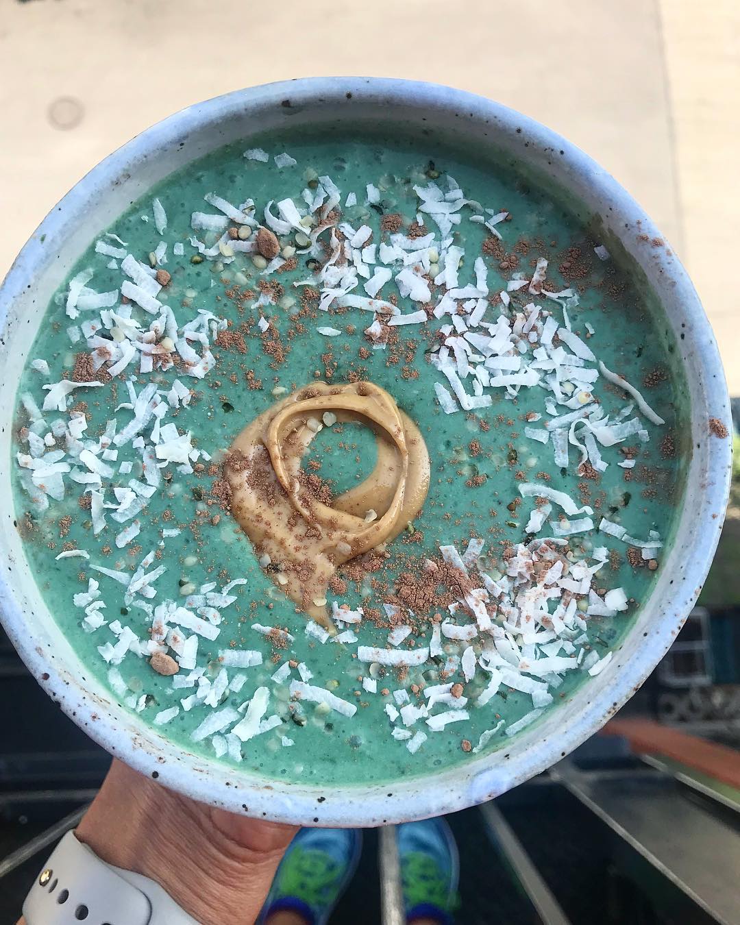 Refreshing Spirulina Green Smoothie with Coconut and Chia