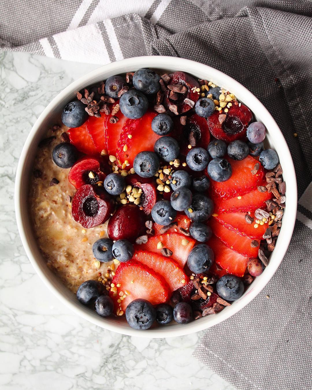 Date and Cinnamon Overnight Oats