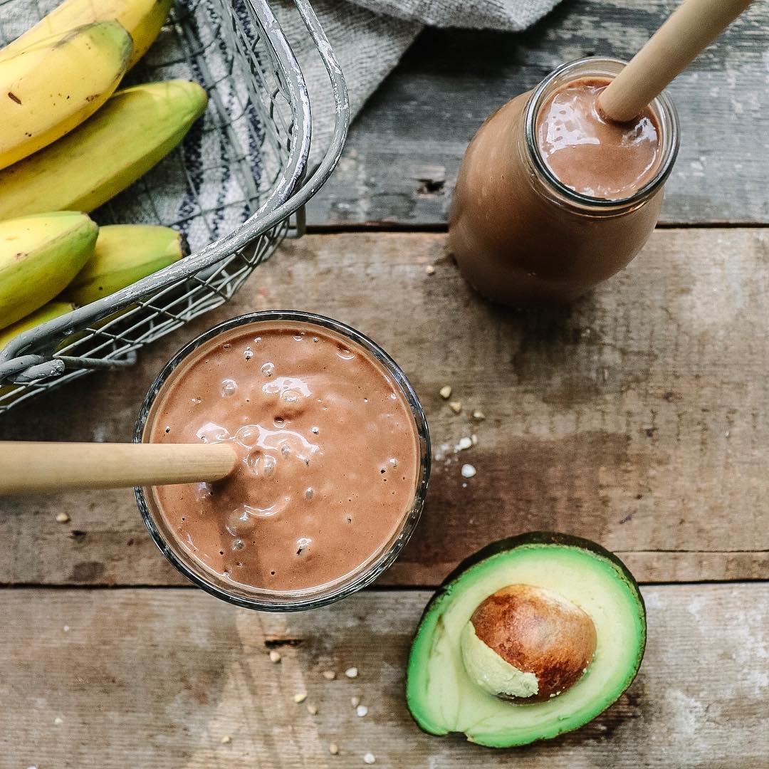 Avocado Cacao Smoothie with Lucuma and Maca