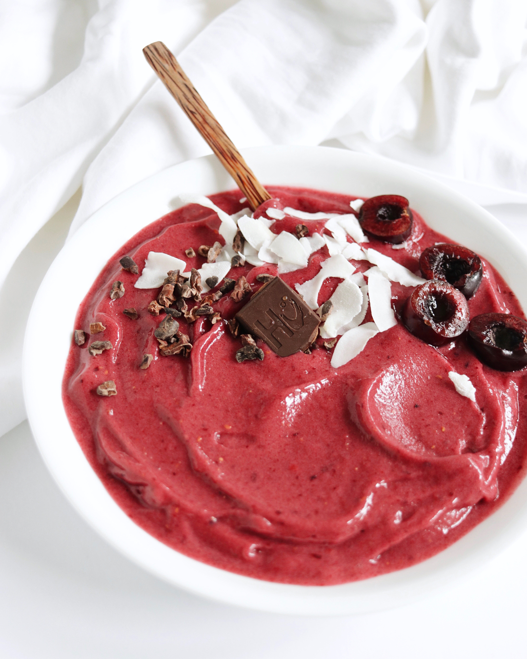 Berrylicious Swirls Berry Smoothie Bowl