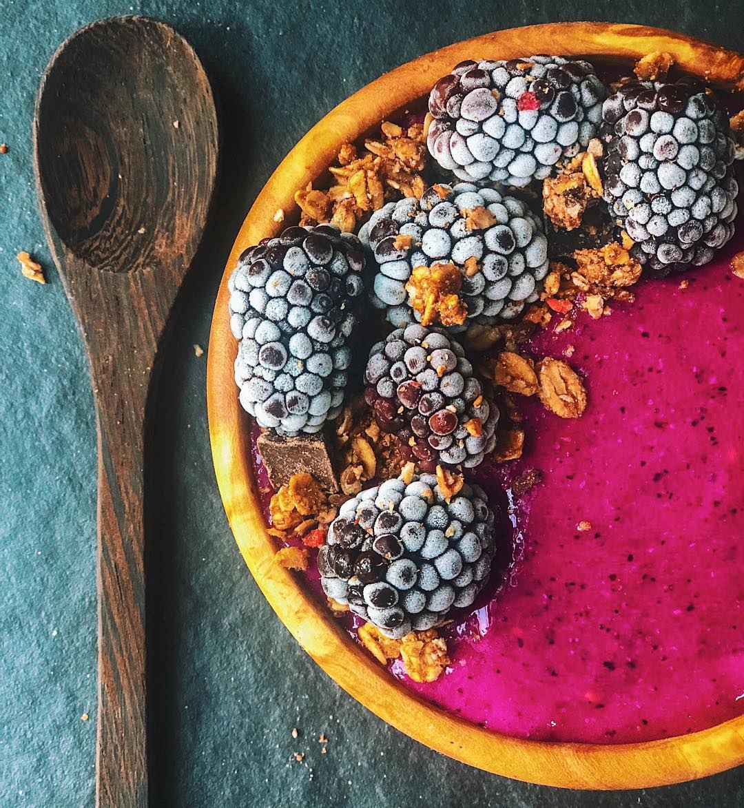 Pitaya Fruit Smoothie Bowl