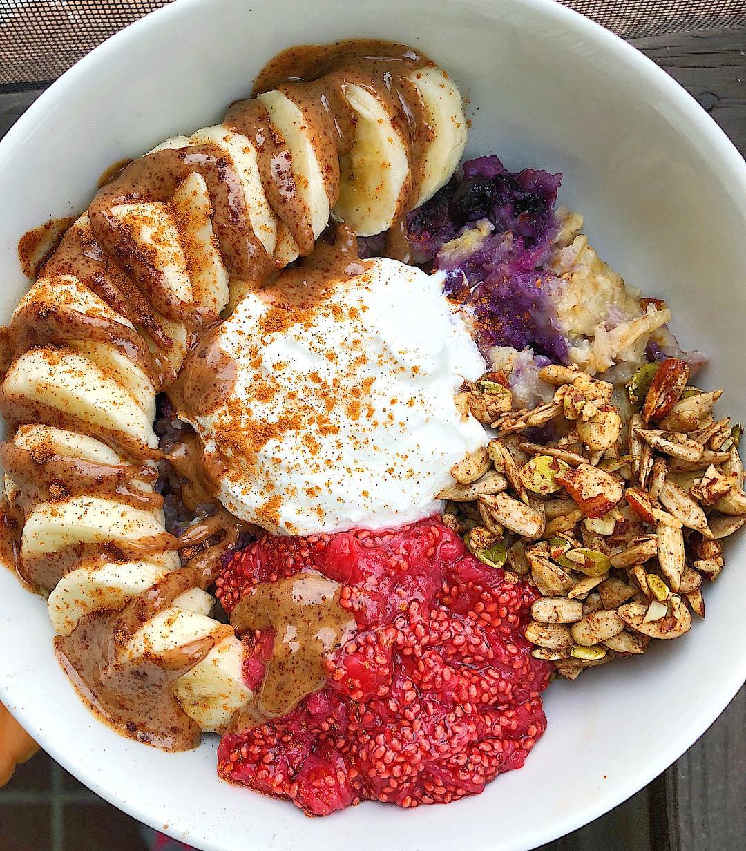 Blueberry Oats Breakfast Bowl