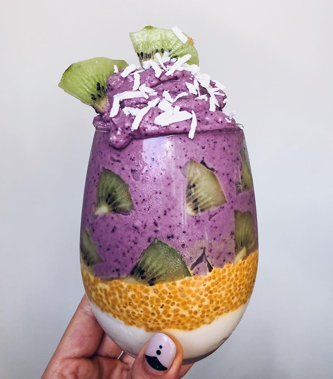 Easy Vegan Layered Smoothie Bowl