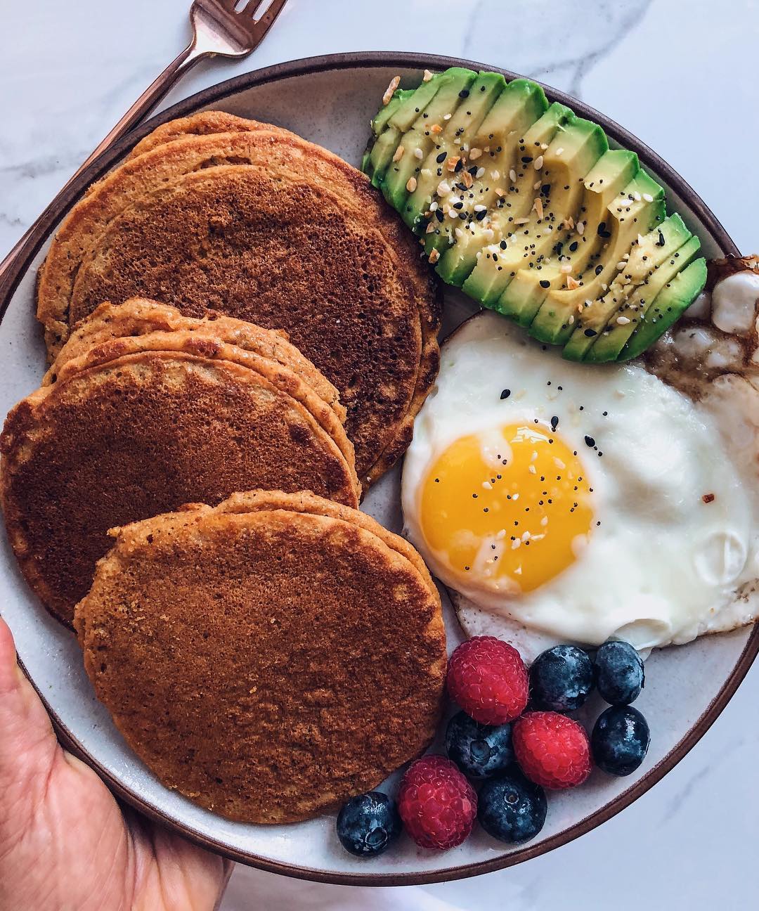 Fluffy Banana Almond Flour Pancakes