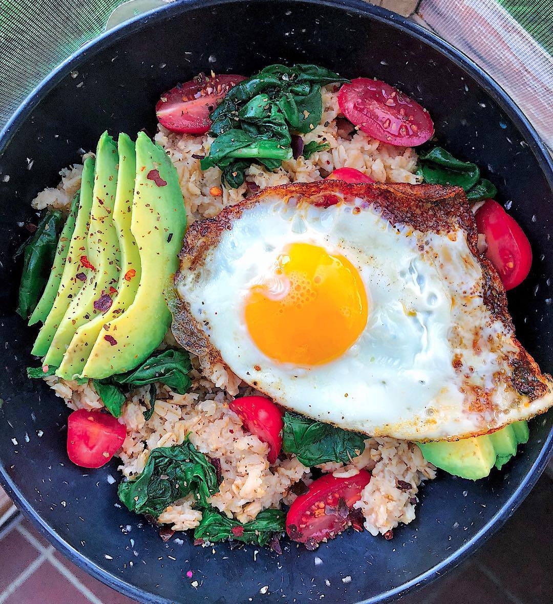 Savory Oatmeal with Collagen and Toppings