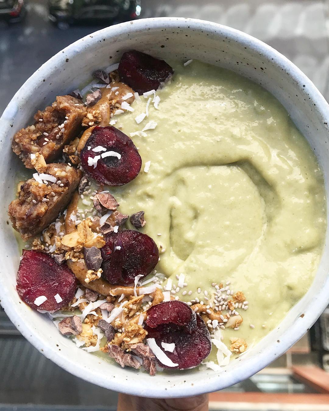Anti-Inflammatory Pear De-Bloat Smoothie