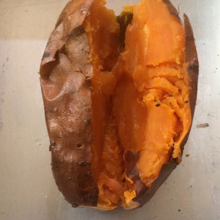 Baked Sweet Potato with Superfood Toppings
