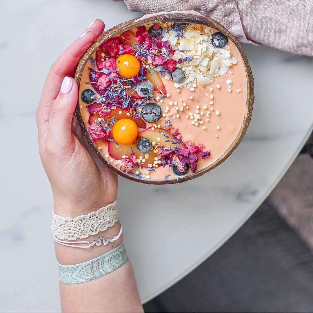 Refreshing Banana Peach Mango Smoothie Bowl
