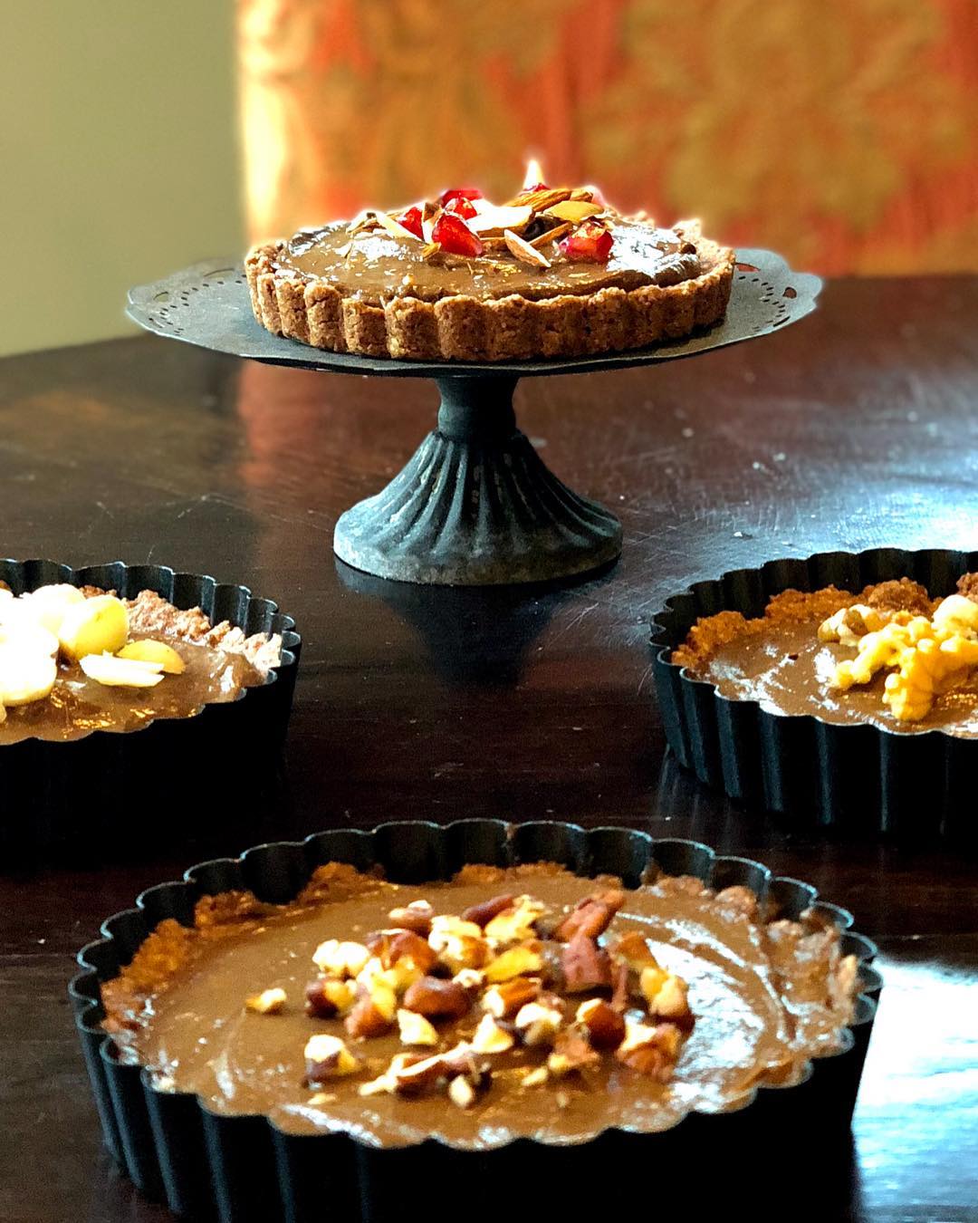 Vegan Chocolate Avocado Tarts with Oat Crust