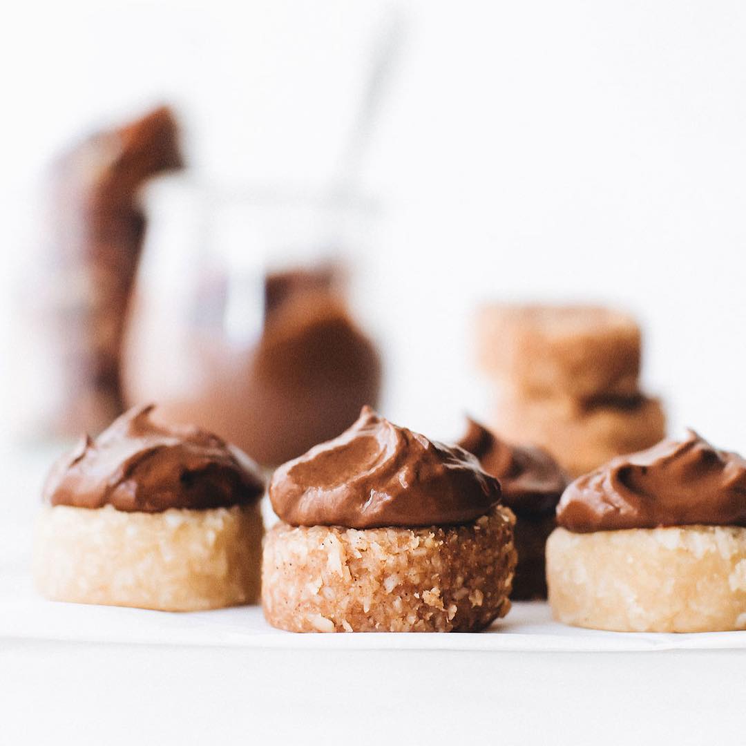 Pumpkin Chocolate Mousse Cookie Topping
