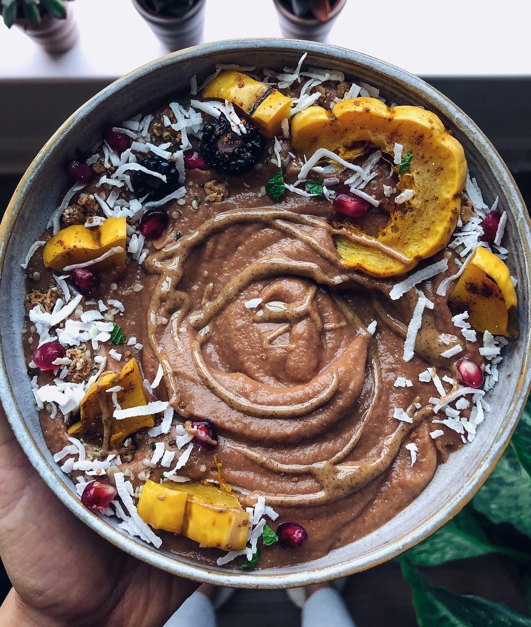Autumn Squash and Cauliflower Smoothie Bowl