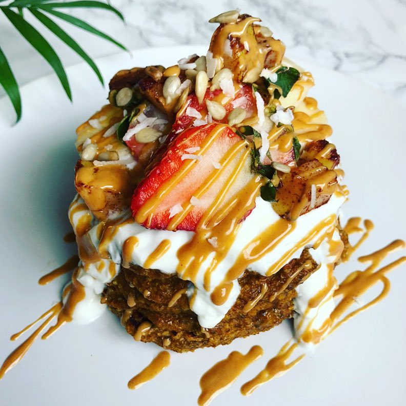 Easy Healthy Vegan Pumpkin Pancakes Breakfast
