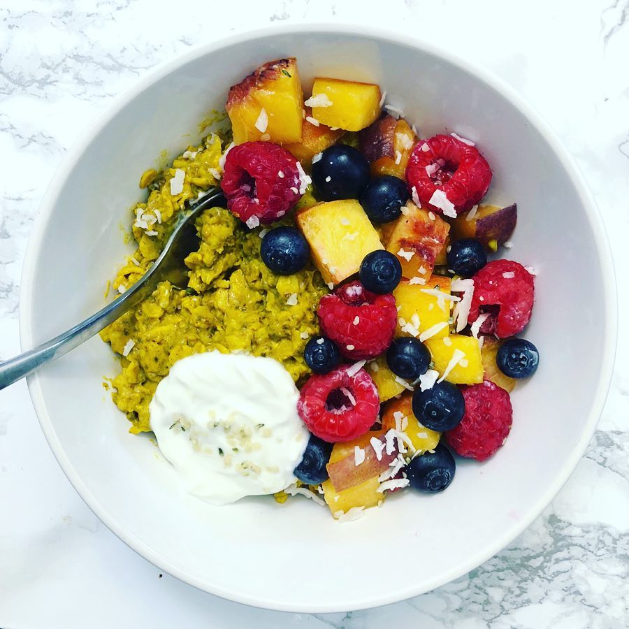 Turmeric Oats Breakfast Bowl