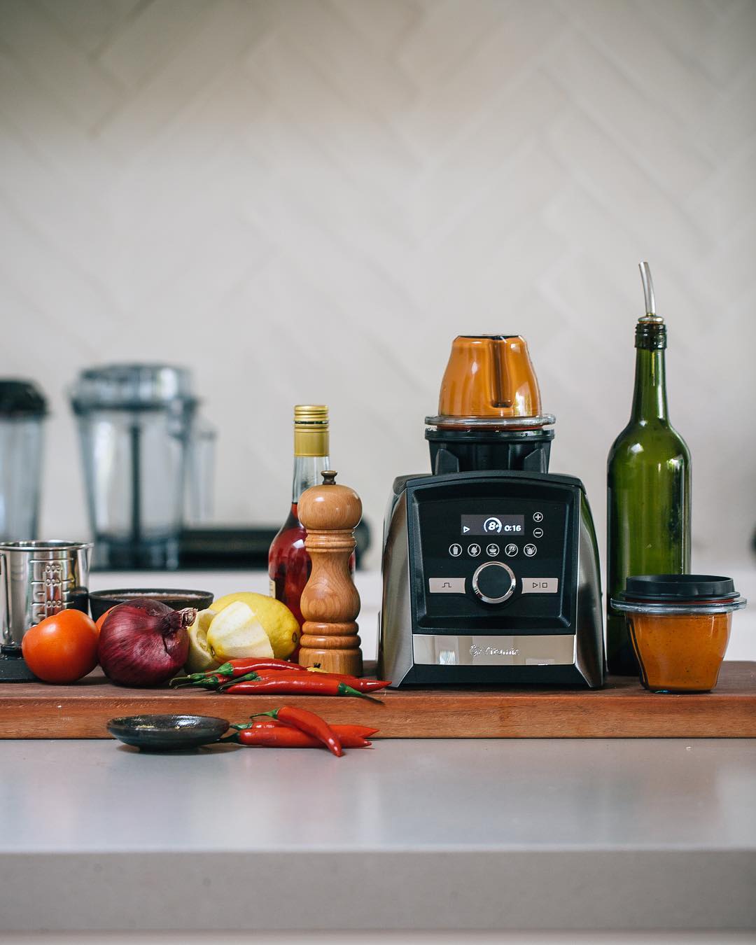 Fresh Peri-Peri Barbecue Sauce for Summer