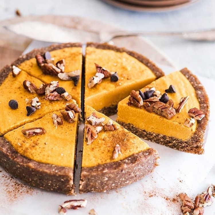 Vegan No-Bake Pumpkin Pie