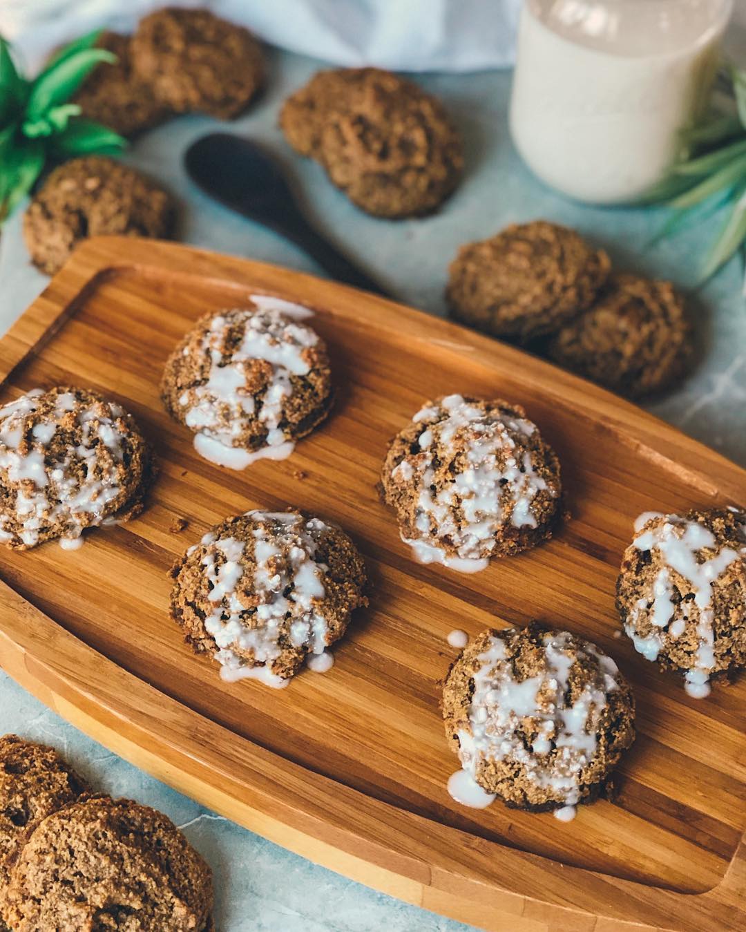 Gingersnap Pillow Cookies
