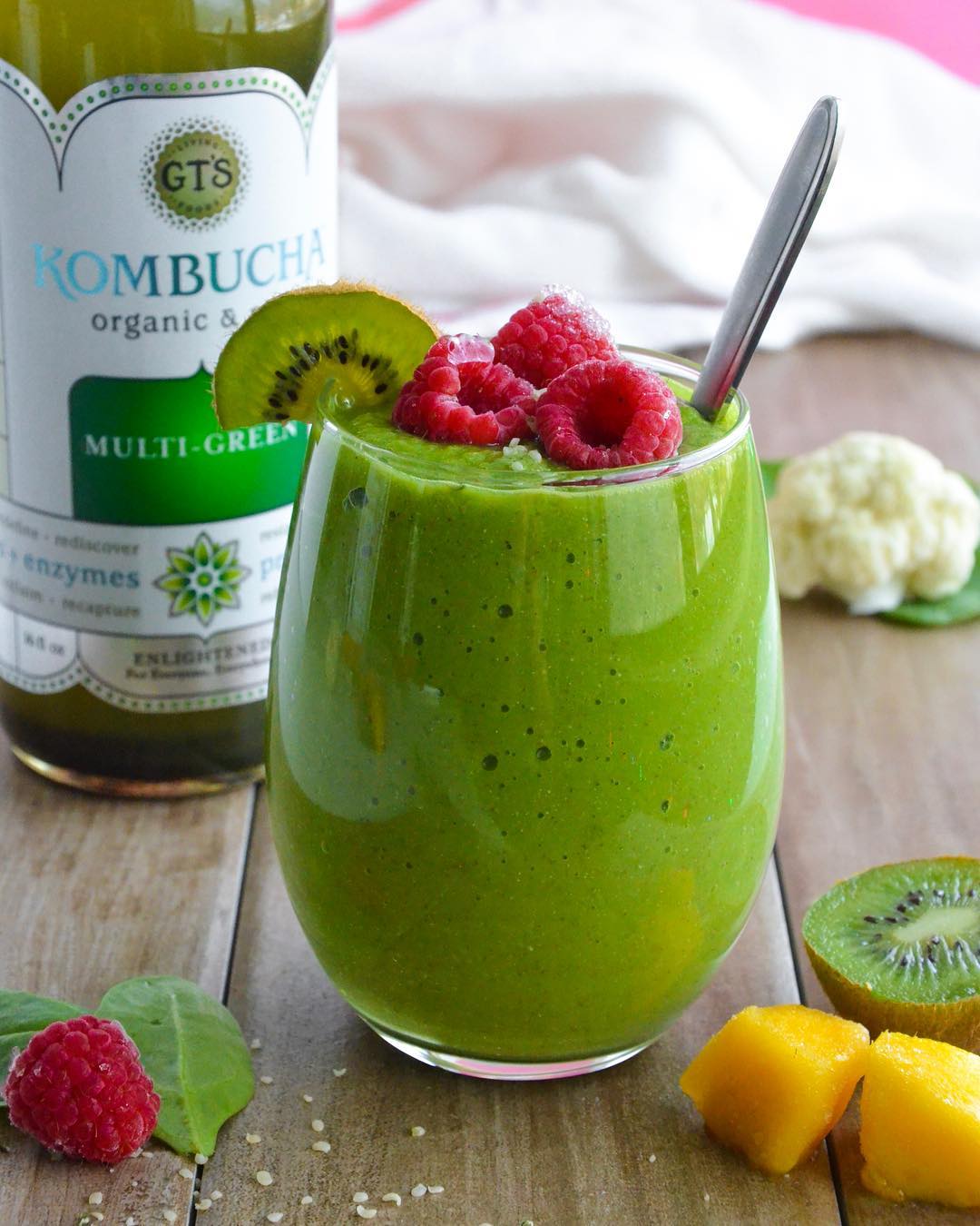 Cauliflower Spinach Kombucha Green Smoothie