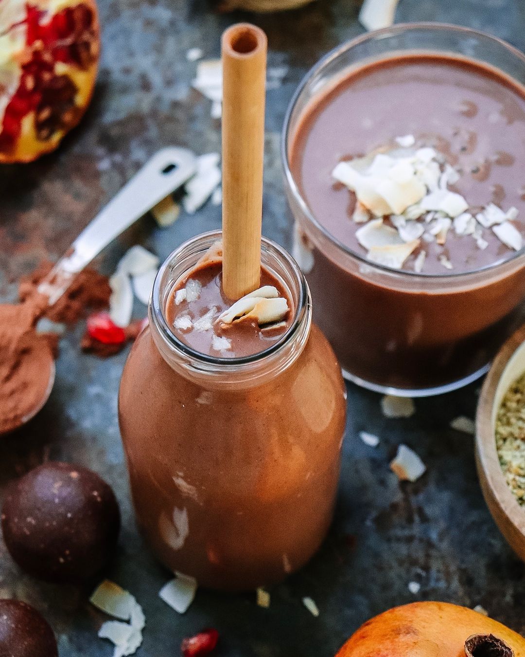 Pomegranate and Cacao Smoothie