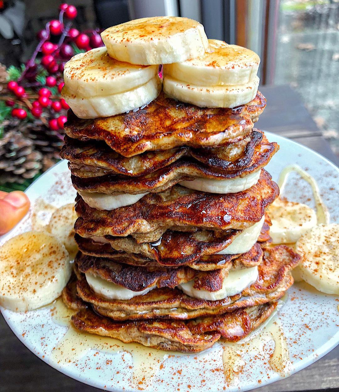 Simple Gingerbread Banana Pancakes for Breakfast