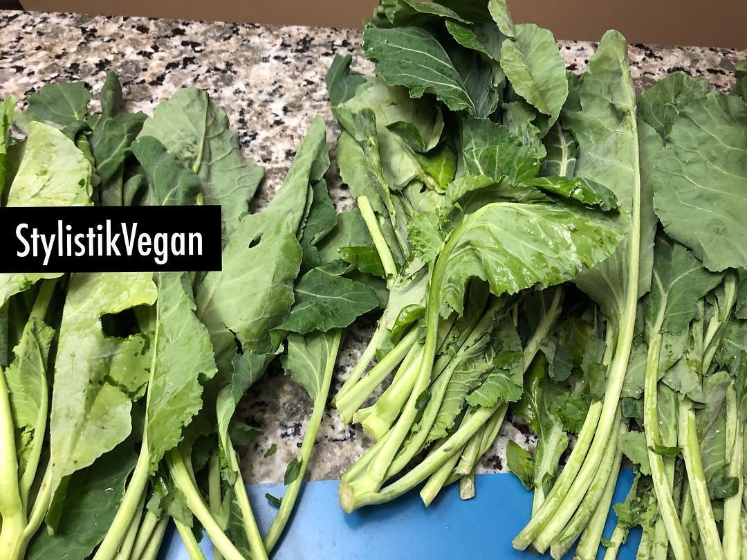 Tasty Vegan Collard Greens Slow Cooker Dish
