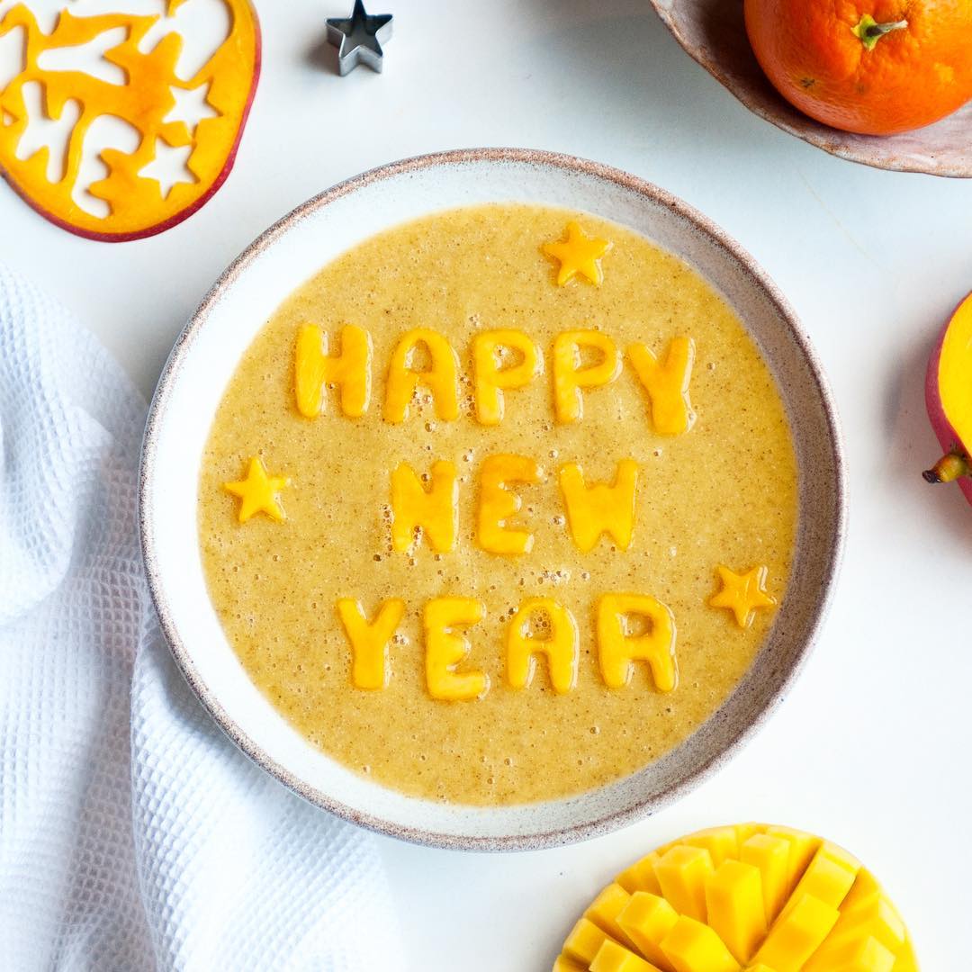 Mango Orange Banana Smoothie with Chia Seeds