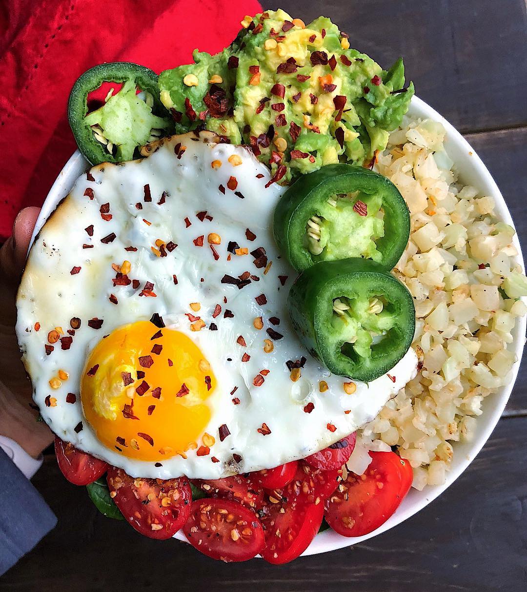 Easy Egg and Avocado Cauliflower Rice Bowl