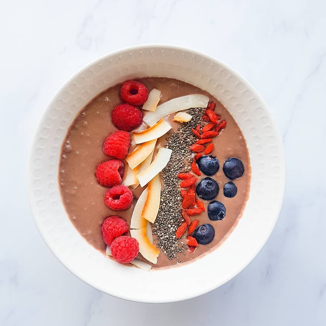 Chocolate and Berry Smoothie Bowl