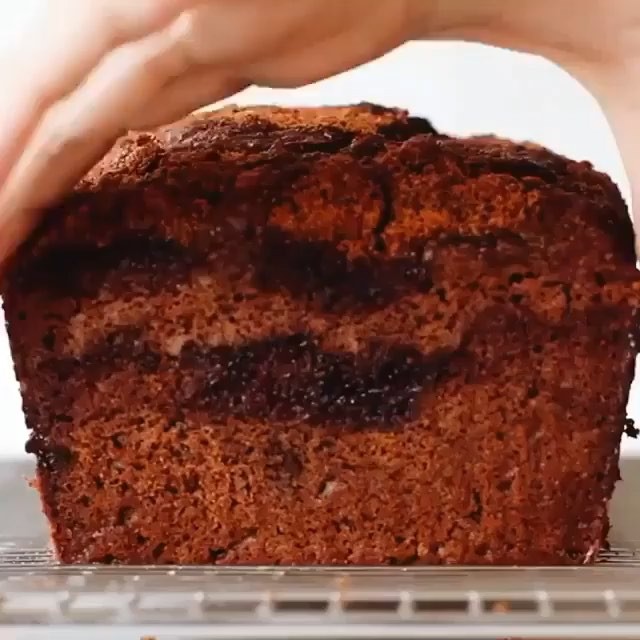 Gluten-Free Vegan Cinnamon Swirl Bread