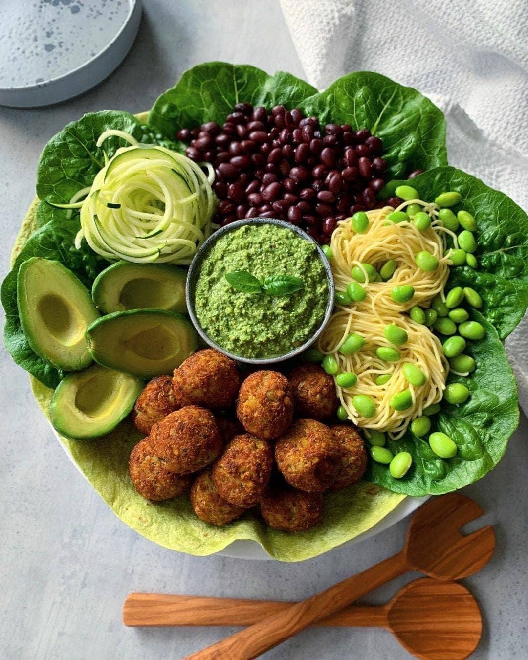 Green Packed Wraps with Pesto