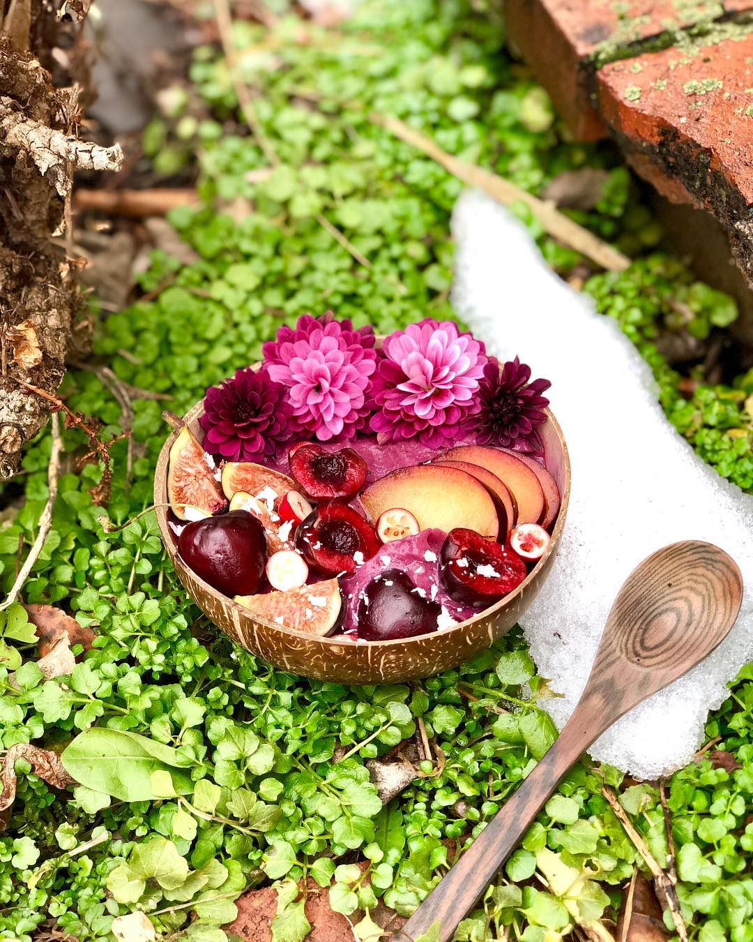 Colorful Vegan Smoothie Bowl Breakfast