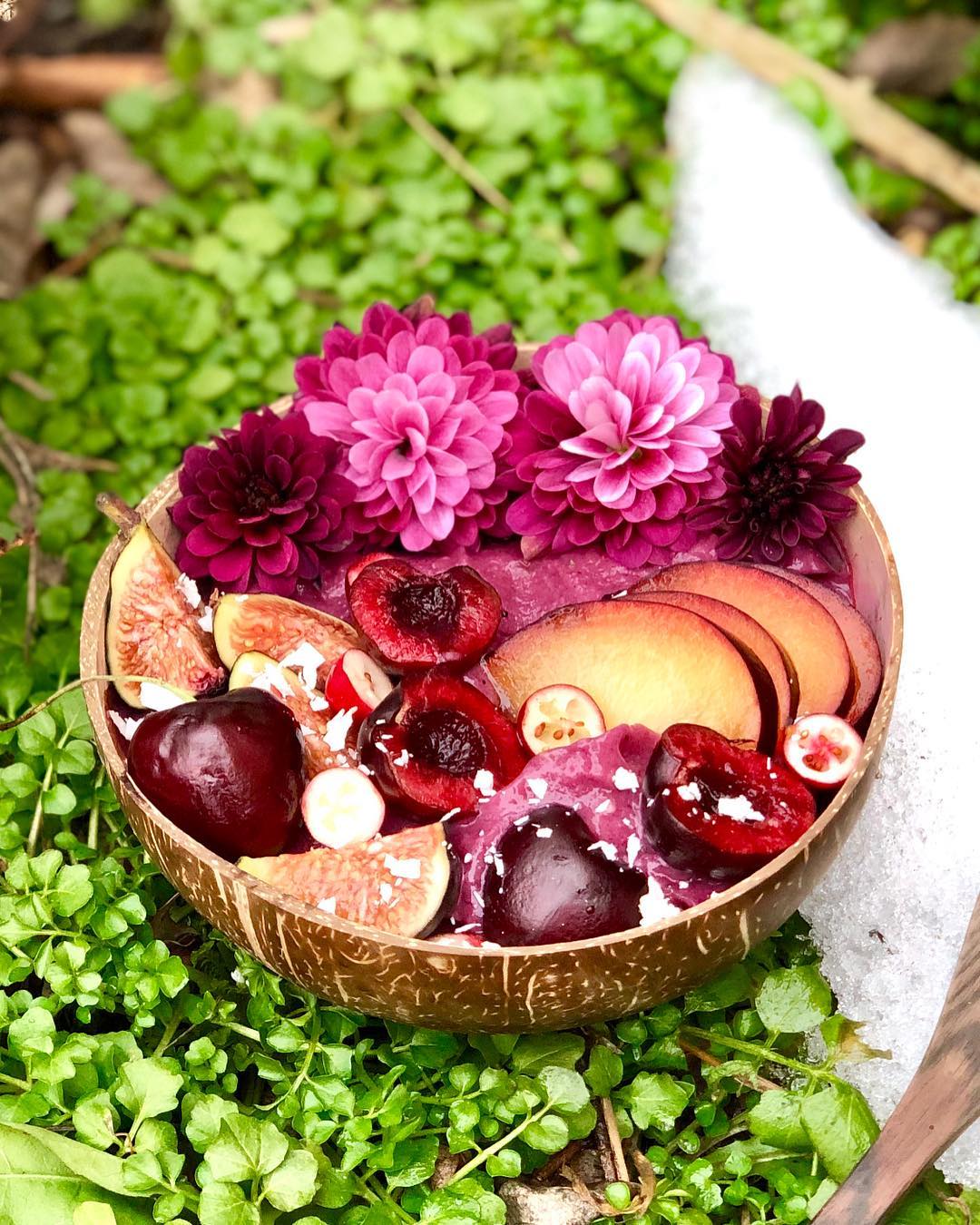 Colorful Vegan Smoothie Bowl Breakfast