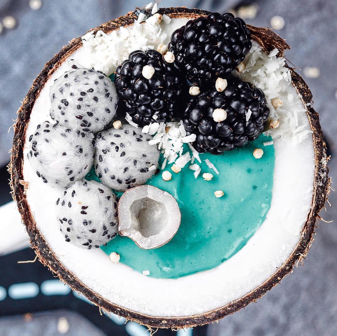 Frozen Mango Pineapple Smoothie with Avocado and Spirulina