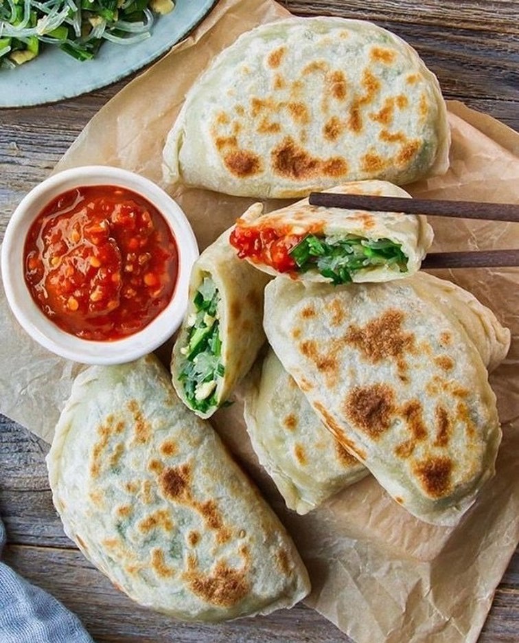 Chinese Chive Pockets/dumplings