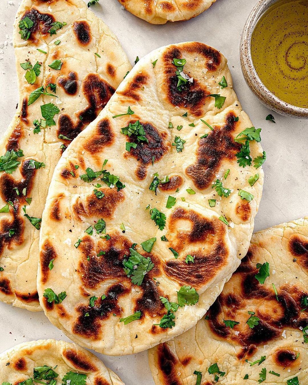 Homemade Vegan Naan Bread with Garlic