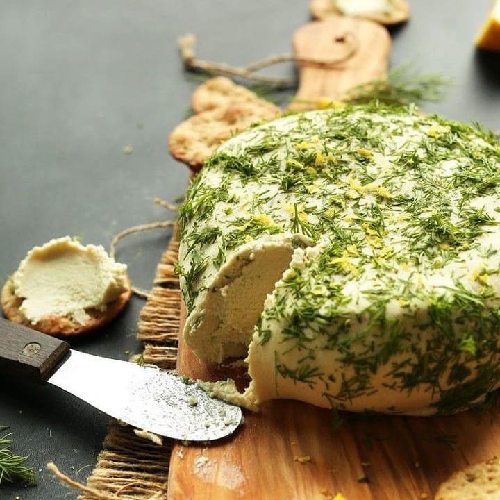 Vegan Slicable Cashew Cheese
