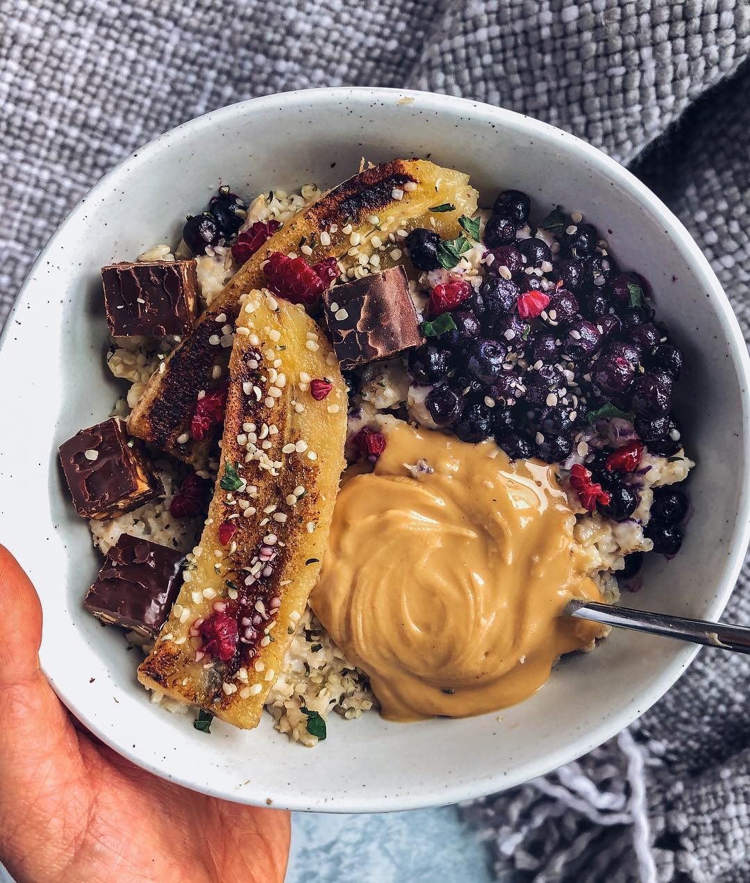 Overnight Oats with Caramelized Bananas