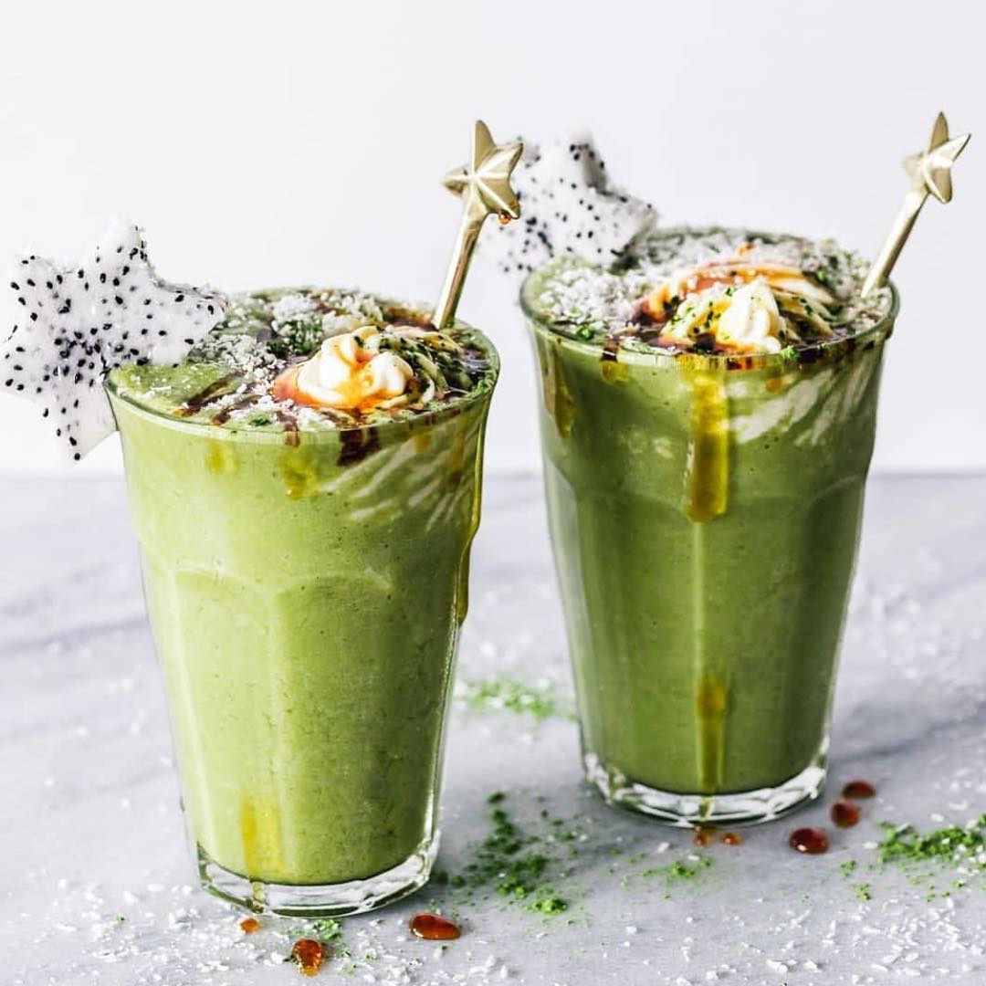 Homemade Matcha Milk Shakes with Banana