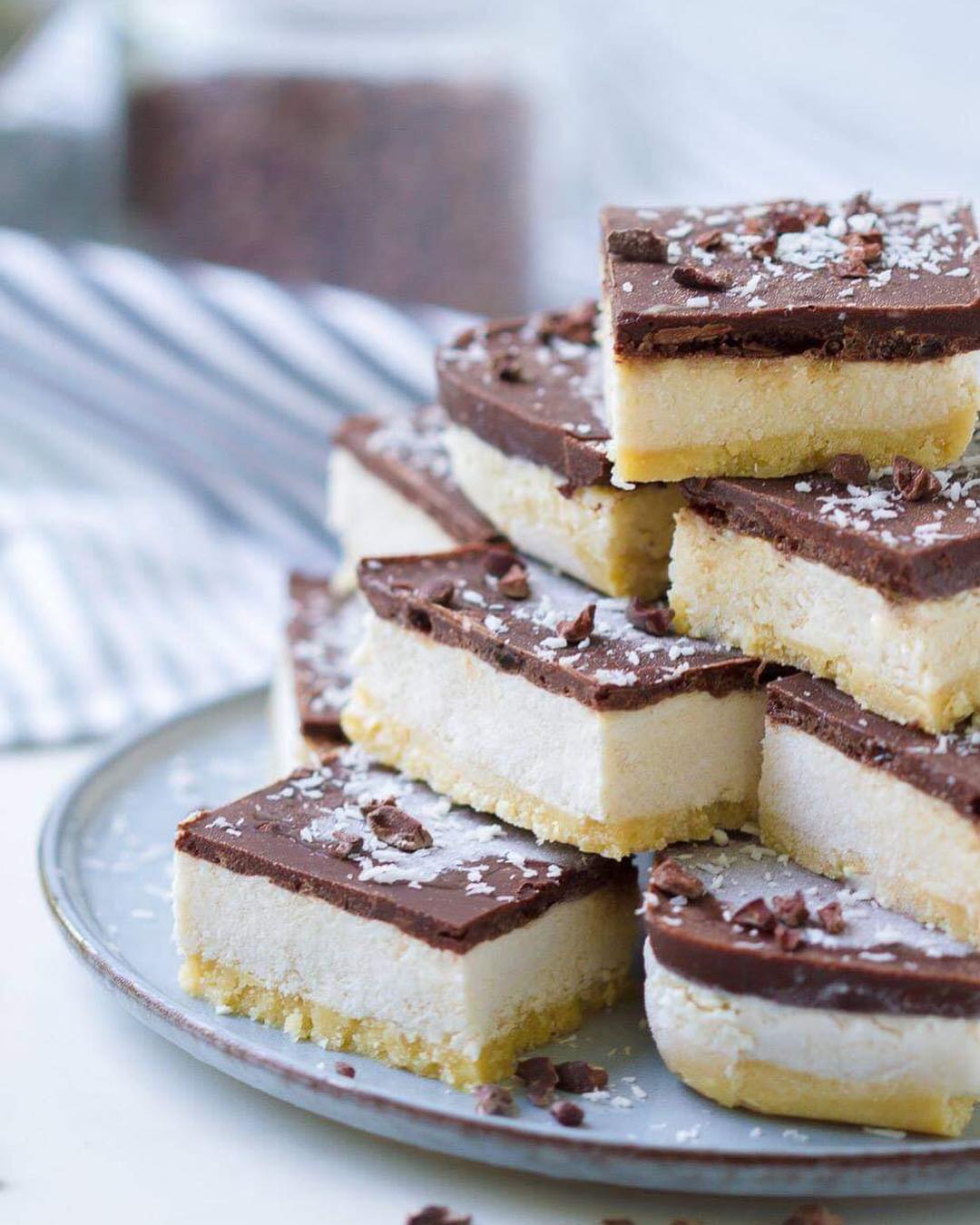 Three-Layer Raw Bounty Slice